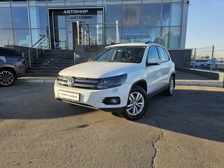 2014 Volkswagen Tiguan I Рестайлинг, белый, 1390000 рублей, вид 1