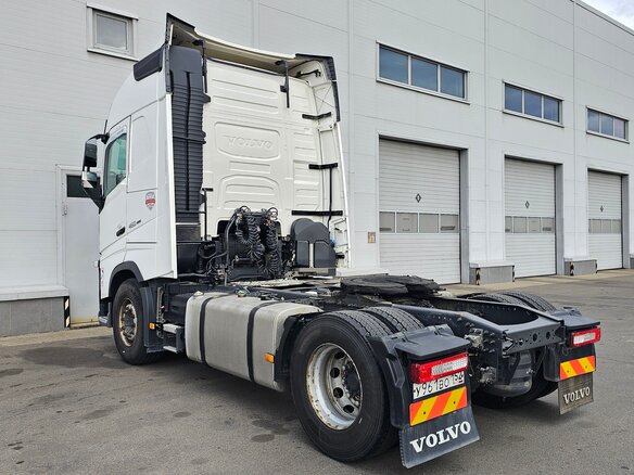 2021 Volvo FH, белый, 9290000 рублей - вид 5