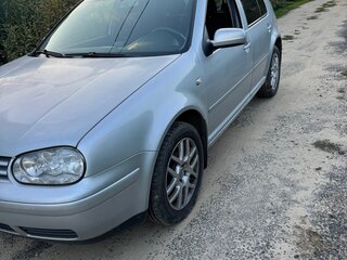 2003 Volkswagen Golf IV, серебристый, 350000 рублей, вид 1