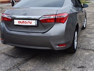 2013 Toyota Corolla XI (E160, E170, E180), золотистый, 1300000 рублей, вид 3