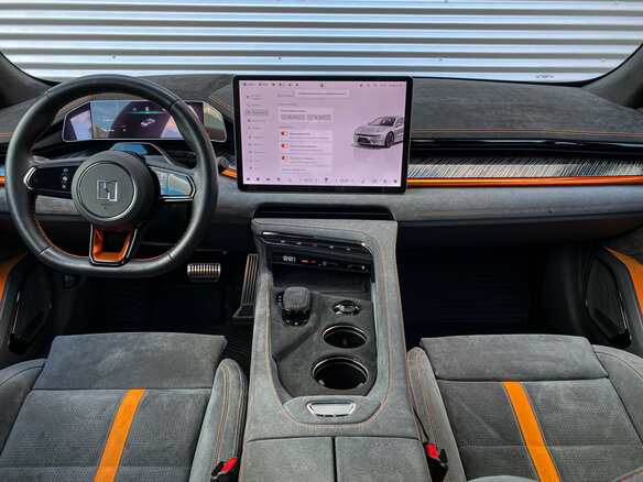 2023 Zeekr 001 100 kWh I, оранжевый, 5400000 рублей - вид 7