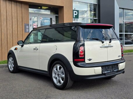 2012 Mini Clubman Cooper I Рестайлинг, белый, 990000 рублей, вид 4