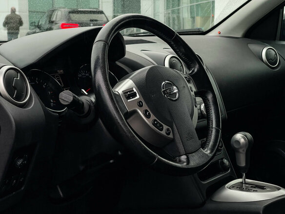2010 Nissan Qashqai I Рестайлинг, чёрный, 1039000 рублей - вид 12