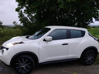 2015 Nissan Juke I Рестайлинг, белый, 1150000 рублей, вид 5