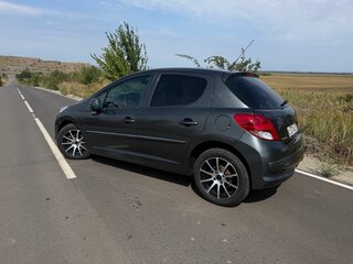 2012 Peugeot 207 I Рестайлинг, серый, 480000 рублей, вид 4