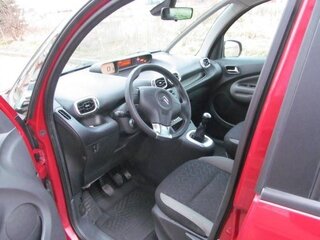 2011 Citroen C3 Picasso I, красный, 460000 рублей, вид 5