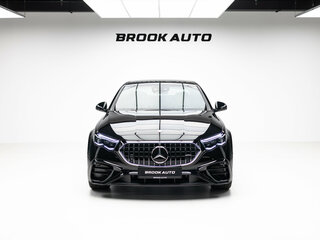 2026 Mercedes-Benz E-Класс AMG 53 AMG VI (W214), чёрный, 15890000 рублей, вид 2
