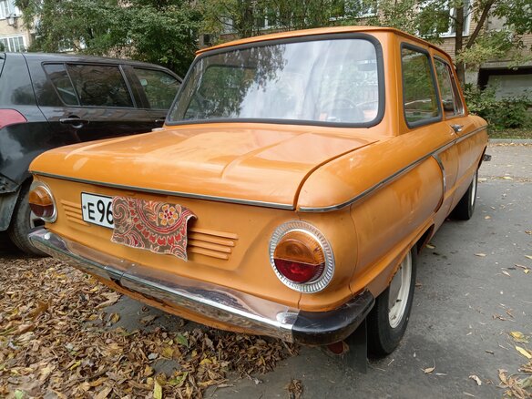 1970 ЗАЗ 966, оранжевый, 240000 рублей - вид 2