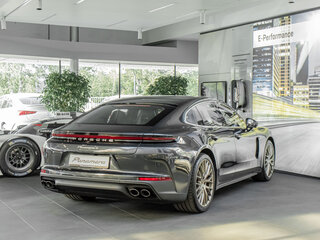 2026 Porsche Panamera 4 III, серый, 21790000 рублей, вид 5