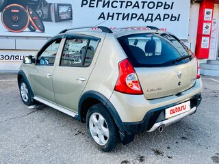 2012 Renault Sandero Stepway I, бежевый, 1120000 рублей, вид 4
