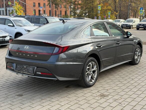 2023 Hyundai Sonata VIII (DN8), серый, 2999000 рублей - вид 3