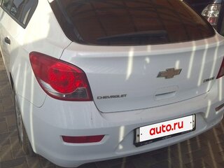 2013 Chevrolet Cruze I Рестайлинг, белый, 450000 рублей, вид 3