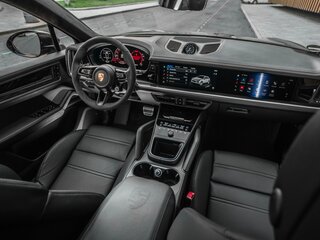 2025 Porsche Cayenne S Coupé III Рестайлинг, серый, 24822400 рублей, вид 3