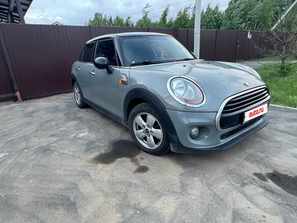 2018 Mini Hatch Cooper III (F55/F56), серый, 1335000 рублей - вид 3
