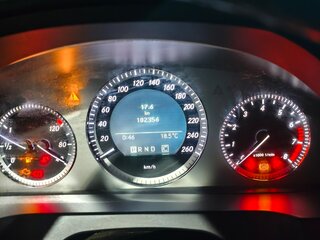 2008 Mercedes-Benz C-Класс 200 III (W204), белый, 1100000 рублей, вид 5