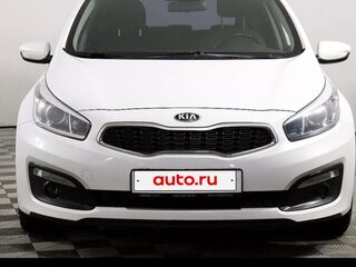 2017 Kia Ceed II Рестайлинг, белый, 760000 рублей, вид 1