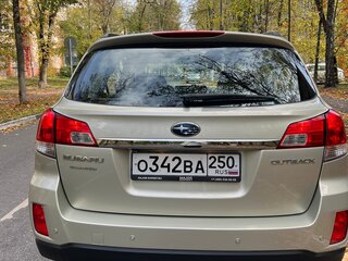 2010 Subaru Outback IV, золотистый, 1625000 рублей, вид 5