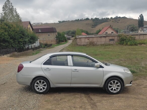 2012 Geely MK I, серебристый, 260000 рублей - вид 3