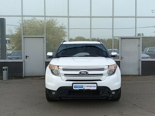 2013 Ford Explorer V, белый, 1599000 рублей, вид 2