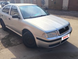 2001 Skoda Octavia I (A4) Рестайлинг, серебристый, 320000 рублей, вид 1