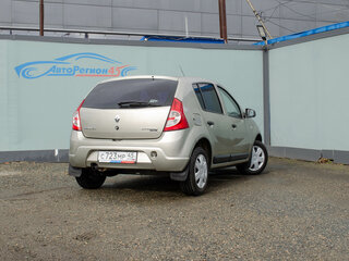 2011 Renault Sandero I, бежевый, 485000 рублей, вид 4