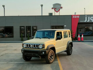 2025 Suzuki Jimny IV, бежевый, 3090000 рублей, вид 2
