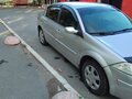 2008 Renault Megane II Рестайлинг, серый, 400000 рублей - вид 1
