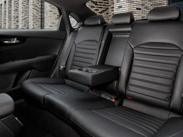 2022 Kia Cerato IV Рестайлинг, синий, 3370000 рублей - вид 13