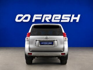 2011 Toyota Land Cruiser Prado 150 Series, серебристый, 2749088 рублей, вид 4