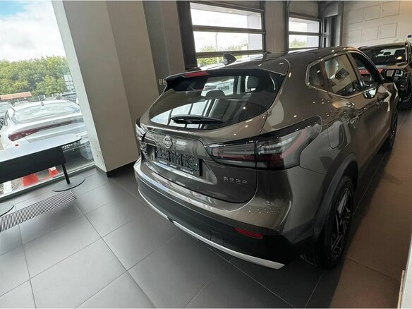 2026 Nissan Qashqai II Рестайлинг 2, золотистый, 3500000 рублей - вид 8