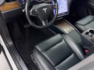 2020 Tesla Model X 100D I, белый, 5600000 рублей, вид 2
