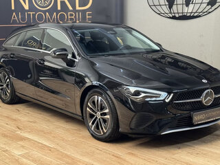 2023 Mercedes-Benz CLA 180 II (C118, X118) Рестайлинг, чёрный, 3584120 рублей, вид 3