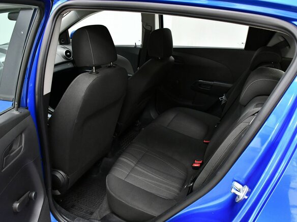 2014 Chevrolet Aveo II, синий, 775000 рублей - вид 15