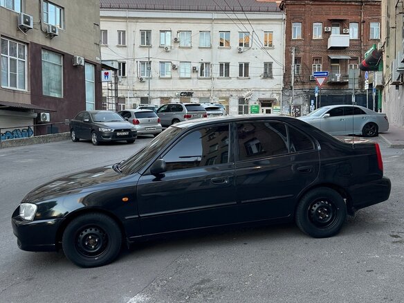 2005 Hyundai Accent ТагАЗ II, чёрный, 310000 рублей - вид 1