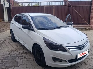 2015 Hyundai Solaris I Рестайлинг, белый, 1070000 рублей, вид 2