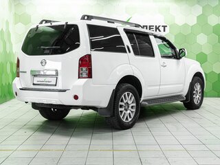 2013 Nissan Pathfinder III Рестайлинг, белый, 1450000 рублей, вид 2