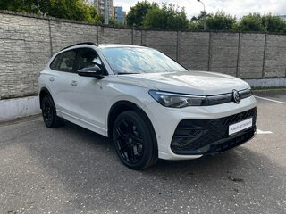 2026 Volkswagen Tiguan L Pro III (China Market), серый, 5350000 рублей, вид 3