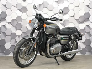 2022 Triumph Bonneville T120, зелёный, 947000 рублей, вид 2