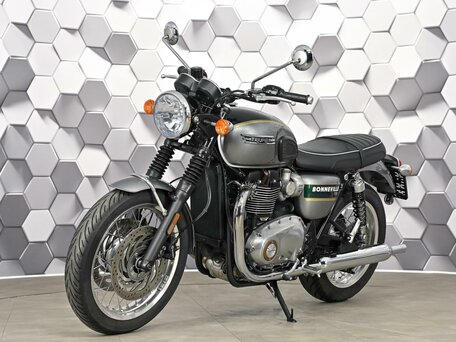 2022 Triumph Bonneville T120, зелёный, 947000 рублей, вид 2