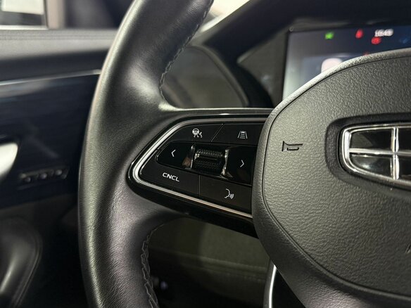 2024 Geely Monjaro I, белый - вид 25
