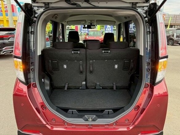 2022 Toyota Roomy I Рестайлинг, пурпурный - вид 12