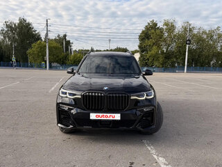 2021 BMW X7 40d I (G07), чёрный, 8100000 рублей, вид 4
