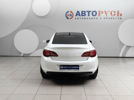 2013 Opel Astra J Рестайлинг, белый, 539000 рублей, вид 4