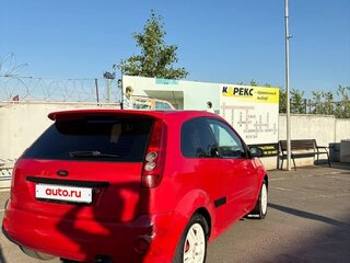 2006 Ford Fiesta Mk5, красный, 230000 рублей, вид 5