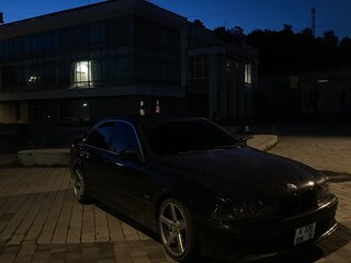 1997 BMW 5 серии 528i IV (E39), чёрный, 550000 рублей, вид 2