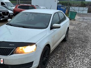 2018 Skoda Rapid I Рестайлинг, белый, 1017450 рублей, вид 1