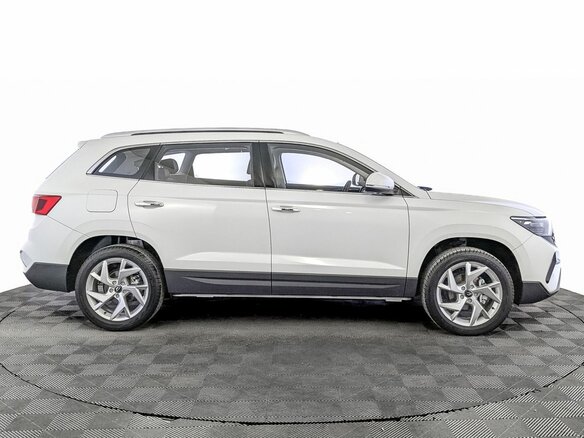 2023 Jetta VS7 I Рестайлинг 1, белый - вид 4