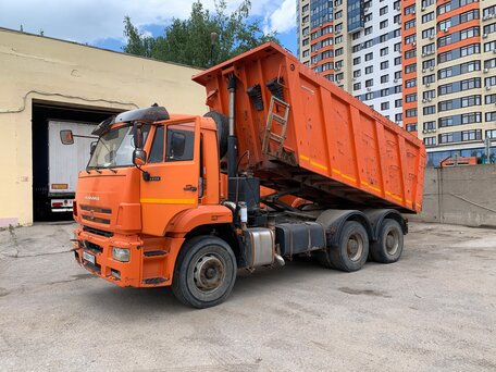 2018 КамАЗ 6520, красный, 1100000 рублей, вид 4