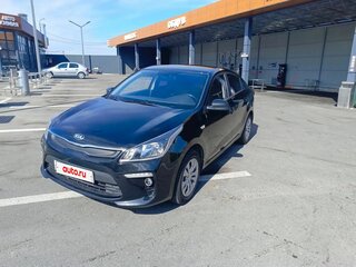 2017 Kia Rio IV, чёрный, 1300000 рублей, вид 2