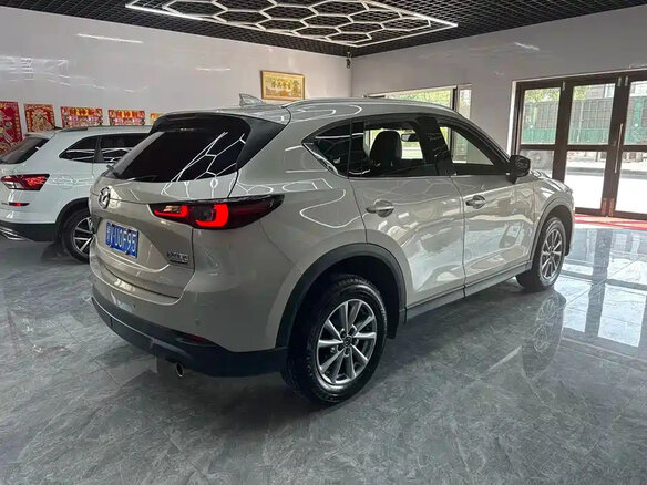 2022 Mazda CX-5 II Рестайлинг, серебристый, 2234099 рублей - вид 5